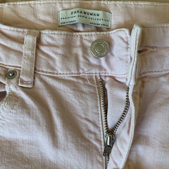 Light Pink distressed Jeans - Picture 12 of 15